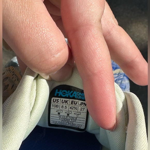 Tennis Shoes | Hoka One One - Picture 8 of 11